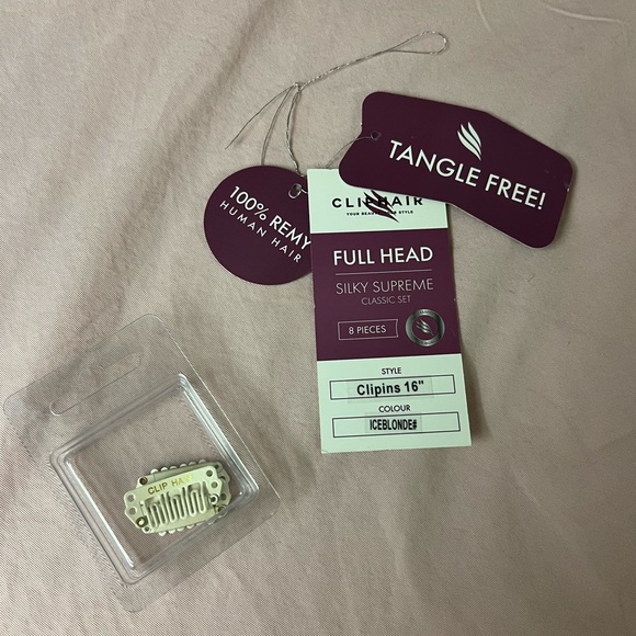 Cliphair Extensions Ice Blonde 16” - Picture 5 of 5